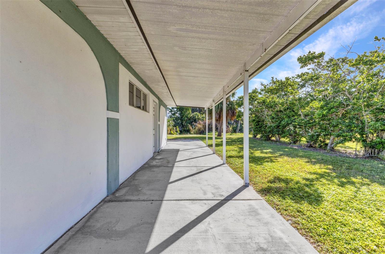 Image 60 of 65 For 1580 Hayworth Road