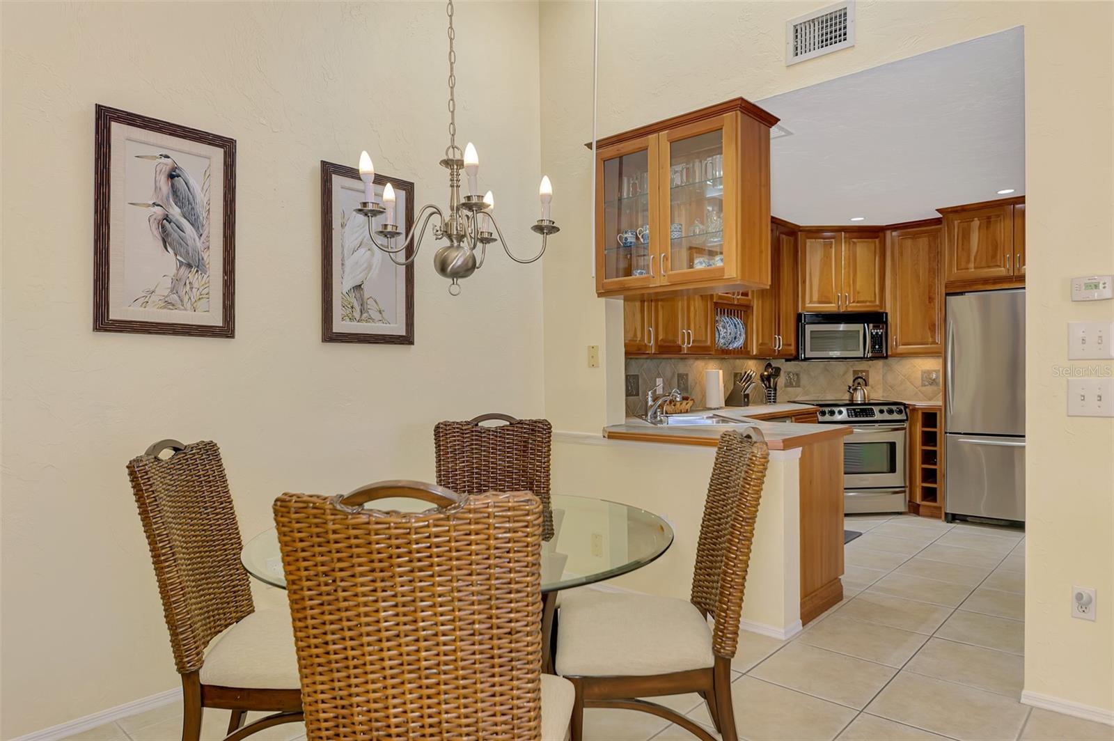 Image 18 of 67 For 3300 Loveland Boulevard 3103