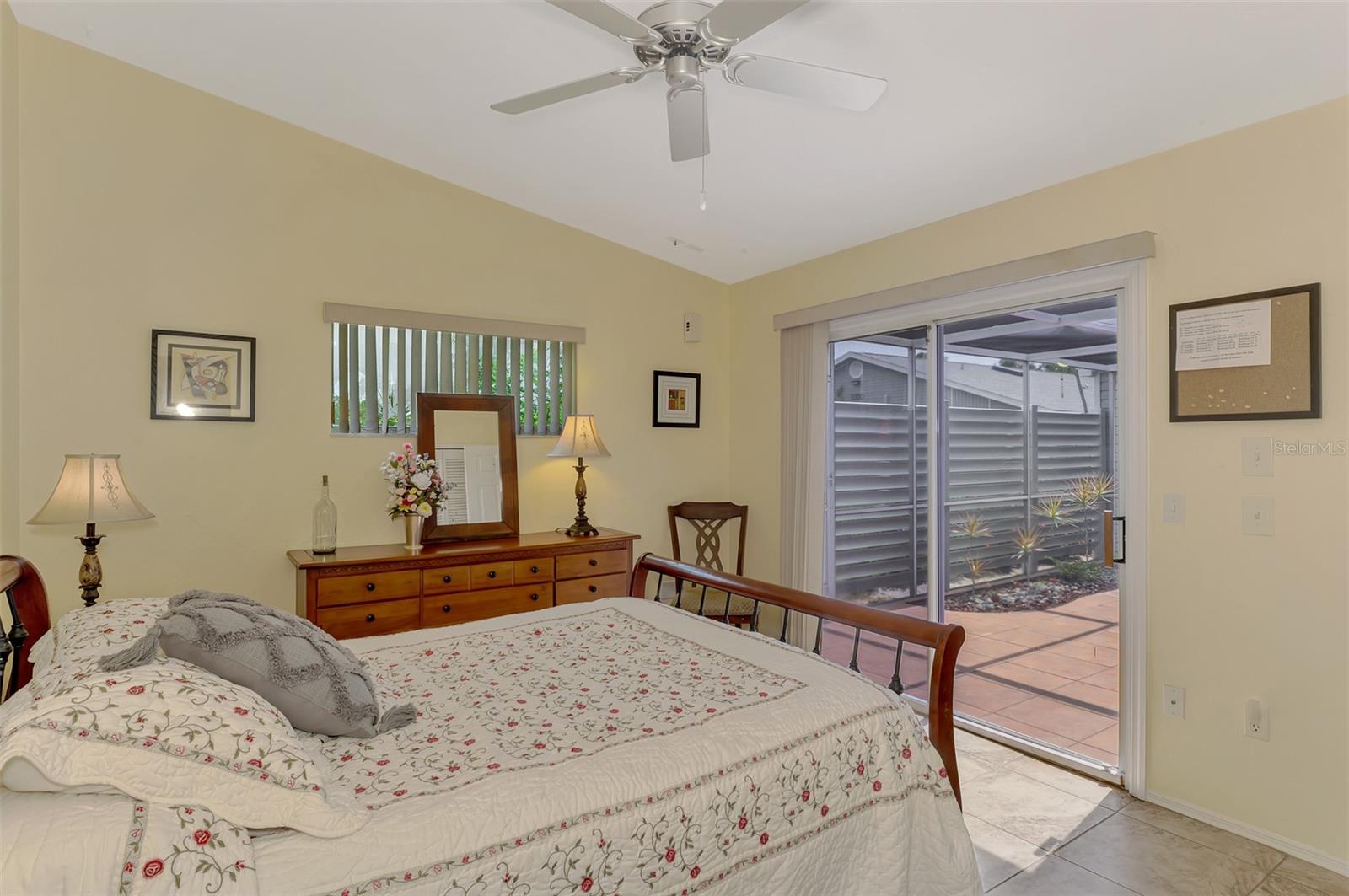 Image 25 of 67 For 3300 Loveland Boulevard 3103