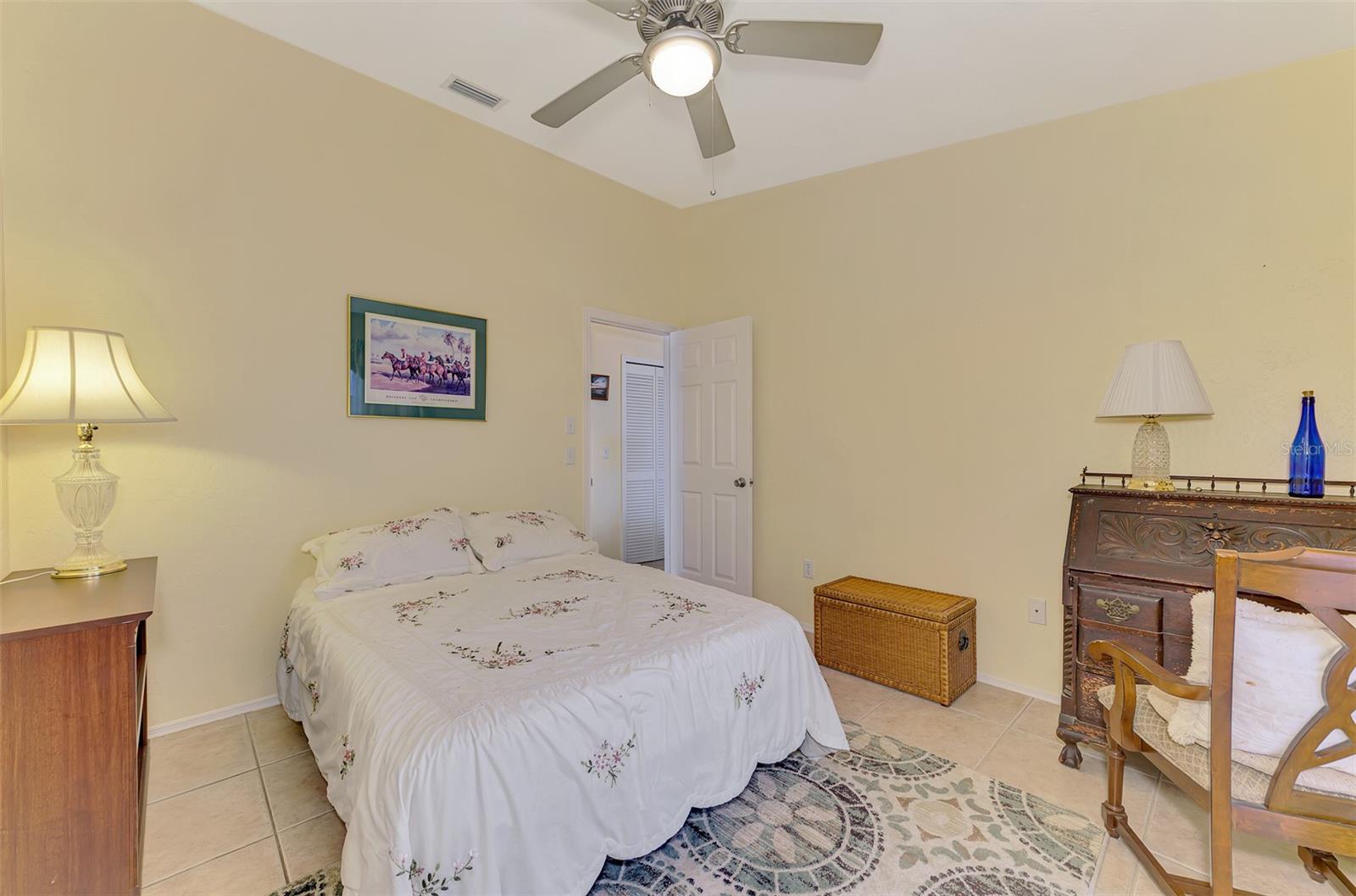 Image 32 of 67 For 3300 Loveland Boulevard 3103