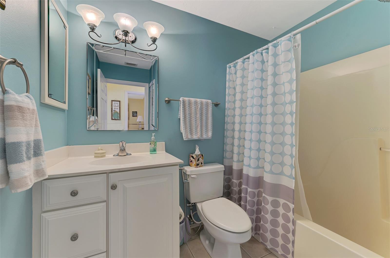 Image 34 of 67 For 3300 Loveland Boulevard 3103