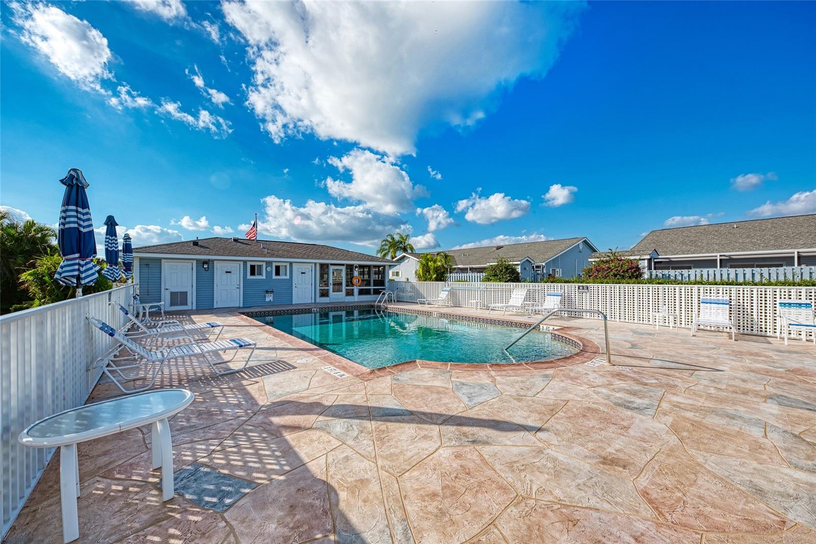 Image 49 of 67 For 3300 Loveland Boulevard 3103