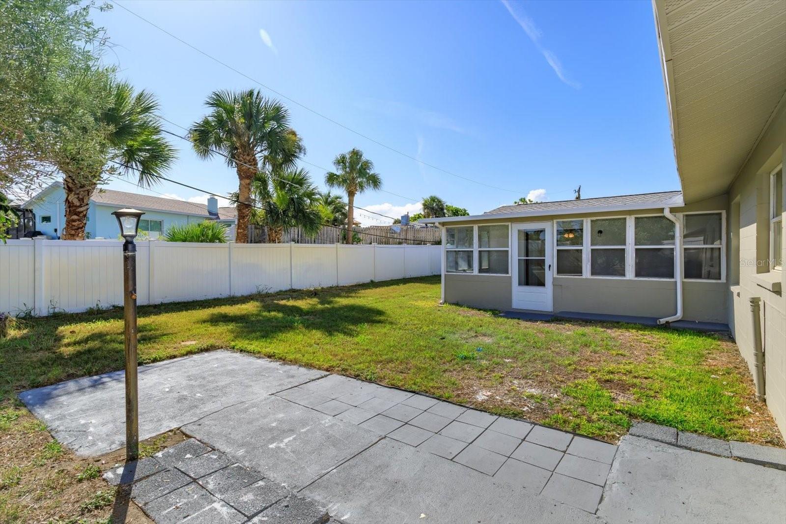 Image 23 of 25 For 4319 Peninsula Drive