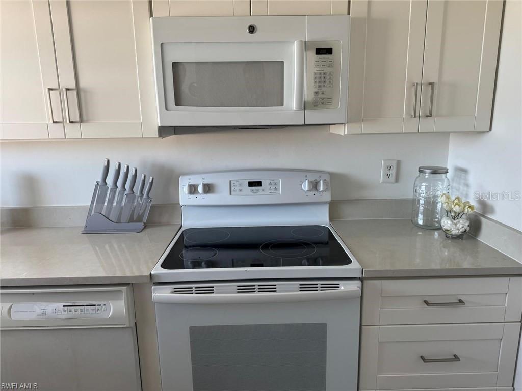 Image 11 of 11 For 1900 Alamanda Drive 303