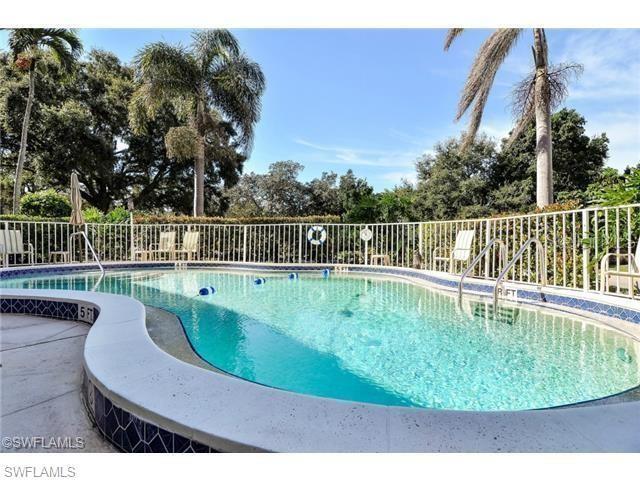 Image 2 of 17 For 1900 Alamanda Drive 305