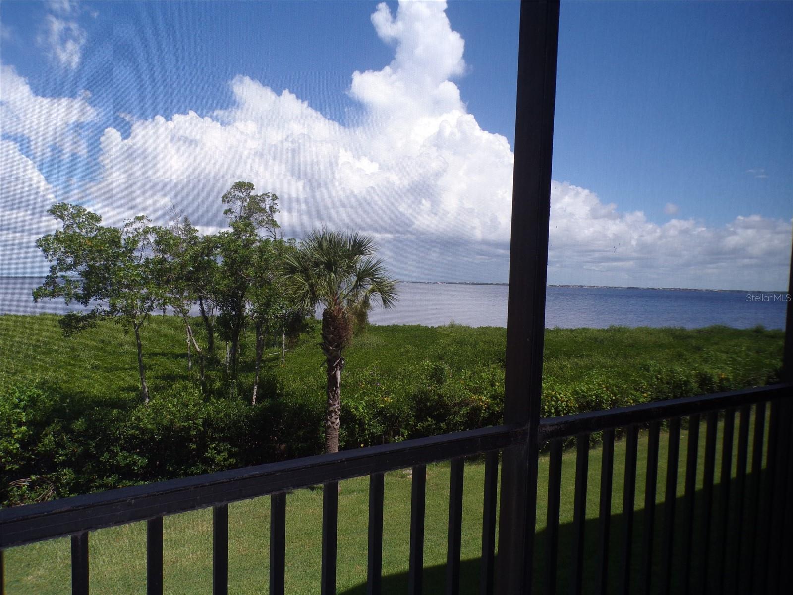 Image 13 of 64 For 87 Vivante Boulevard 8721