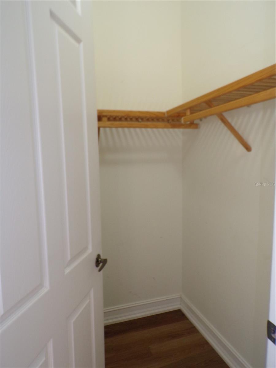 Image 23 of 64 For 87 Vivante Boulevard 8721