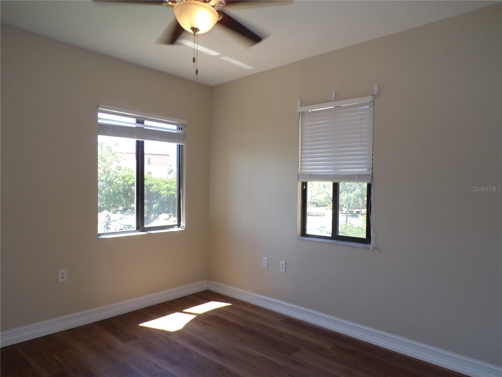 Image 29 of 64 For 87 Vivante Boulevard 8721