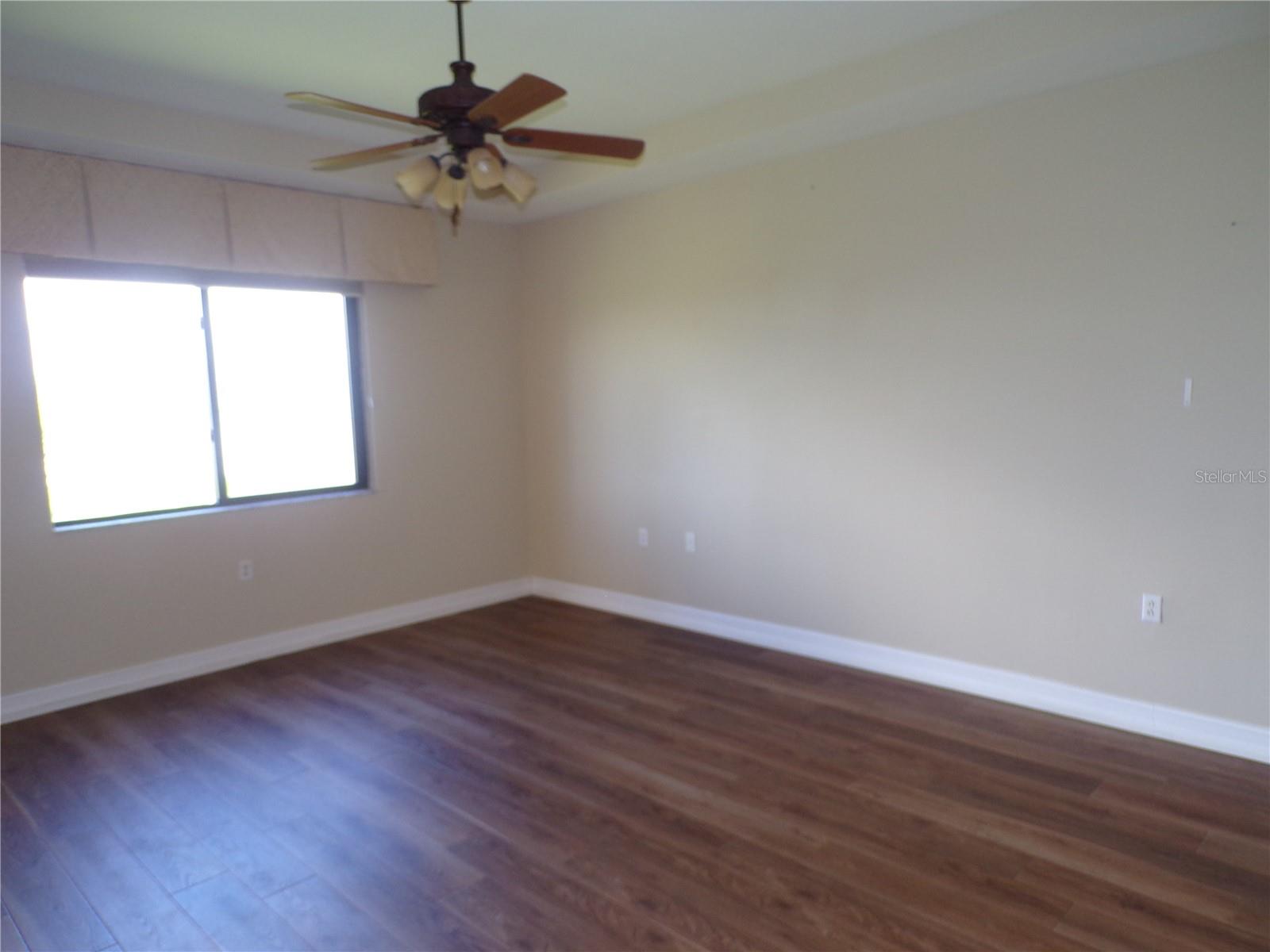 Image 34 of 64 For 87 Vivante Boulevard 8721