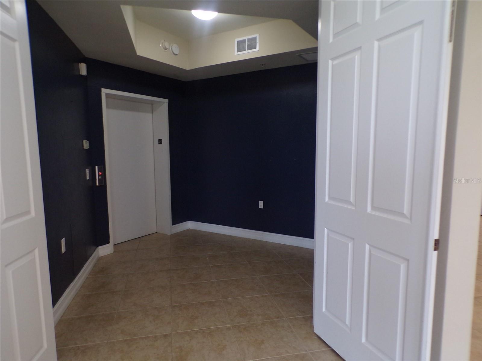 Image 36 of 64 For 87 Vivante Boulevard 8721