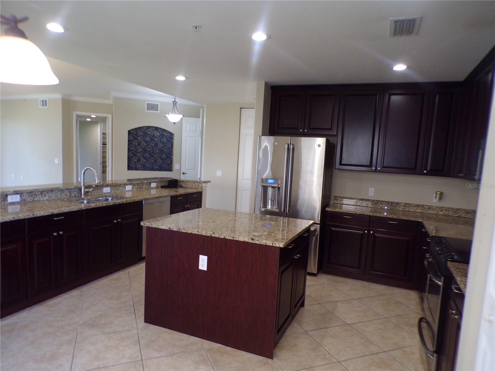 Image 49 of 64 For 87 Vivante Boulevard 8721