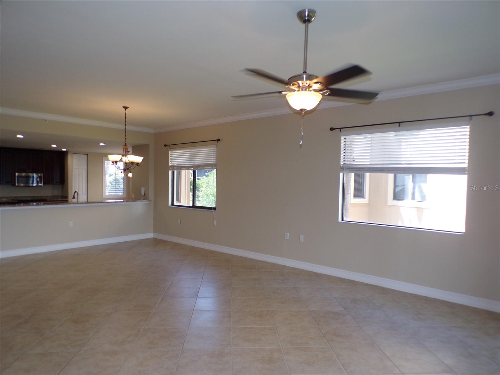 Image 7 of 64 For 87 Vivante Boulevard 8721