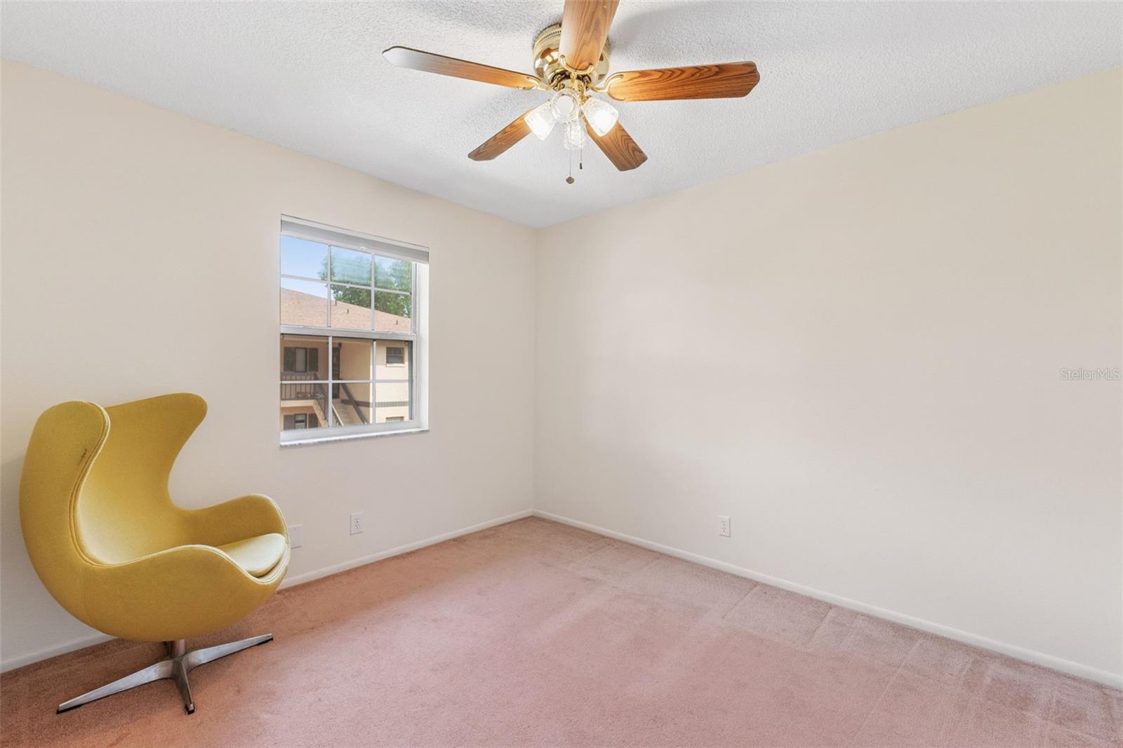 Image 15 of 37 For 19505 Quesada Avenue Ss201