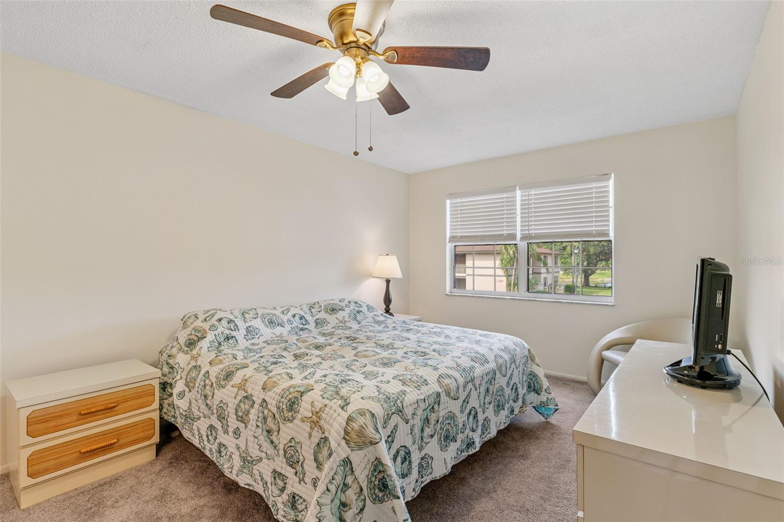 Image 20 of 37 For 19505 Quesada Avenue Ss201