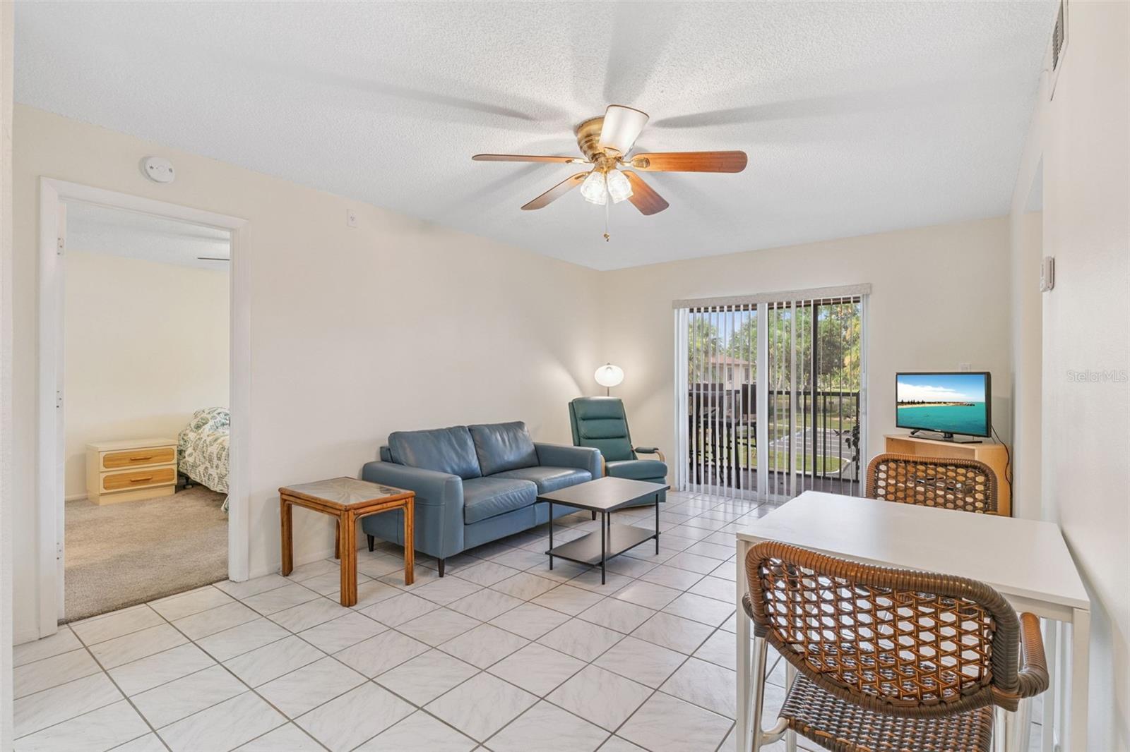 Image 6 of 37 For 19505 Quesada Avenue Ss201