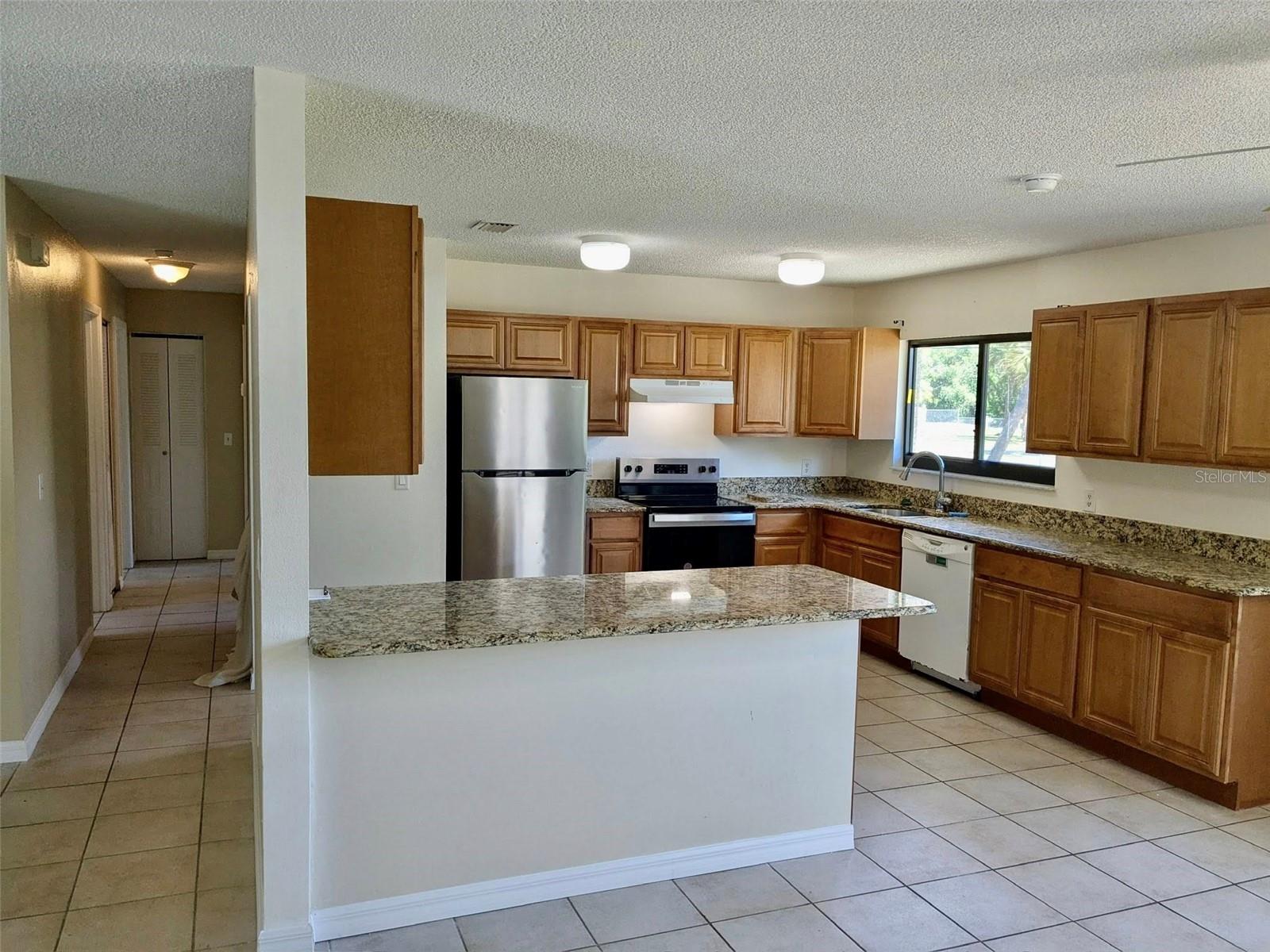 Image 7 of 23 For 5608 Kismet Terrace