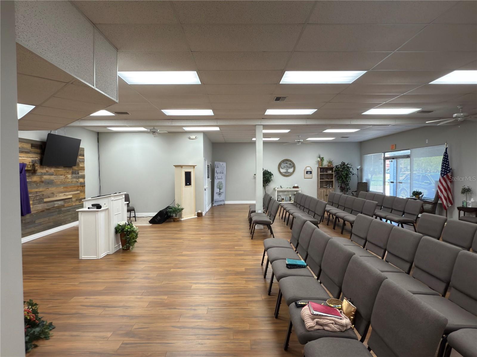 Image 5 of 12 For 3762 Tamiami Trail H