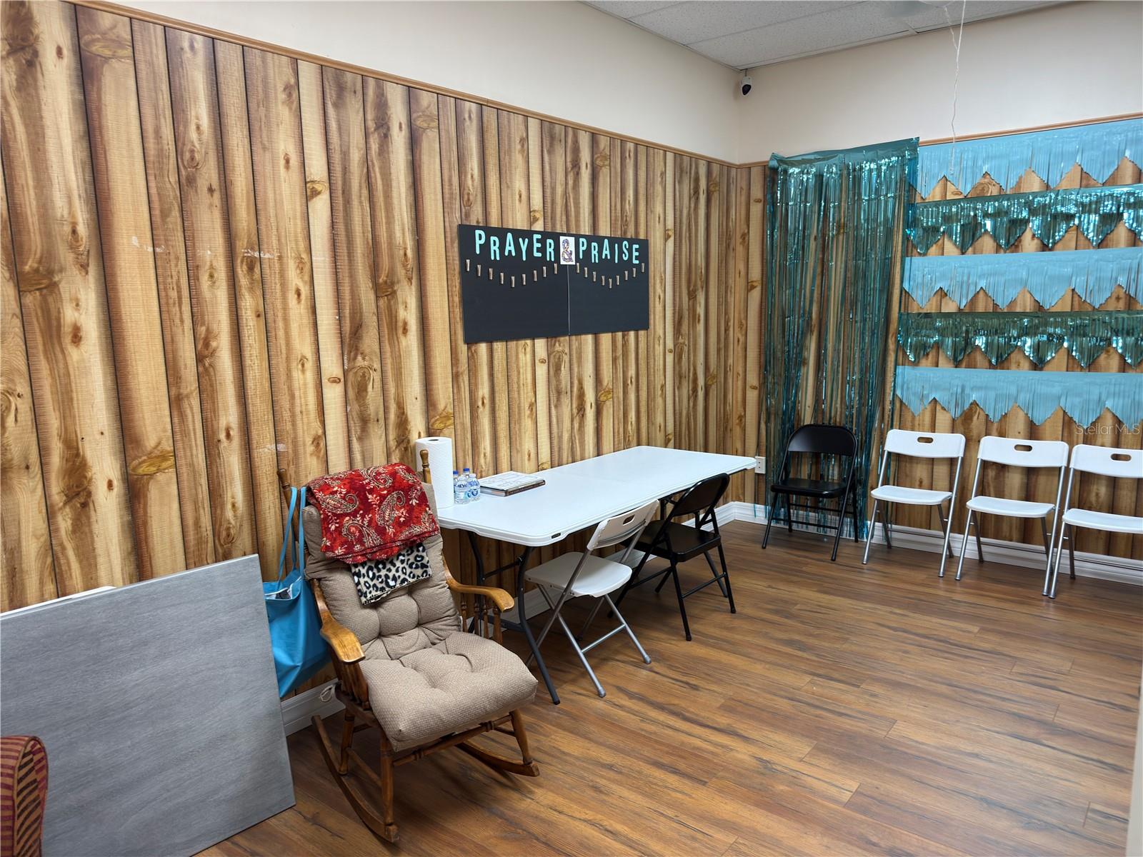 Image 8 of 12 For 3762 Tamiami Trail H