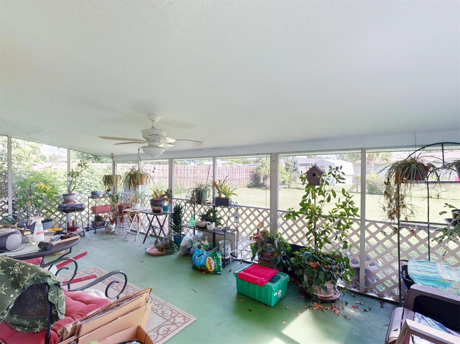 Image 39 of 95 For 22268 Montrose Avenue