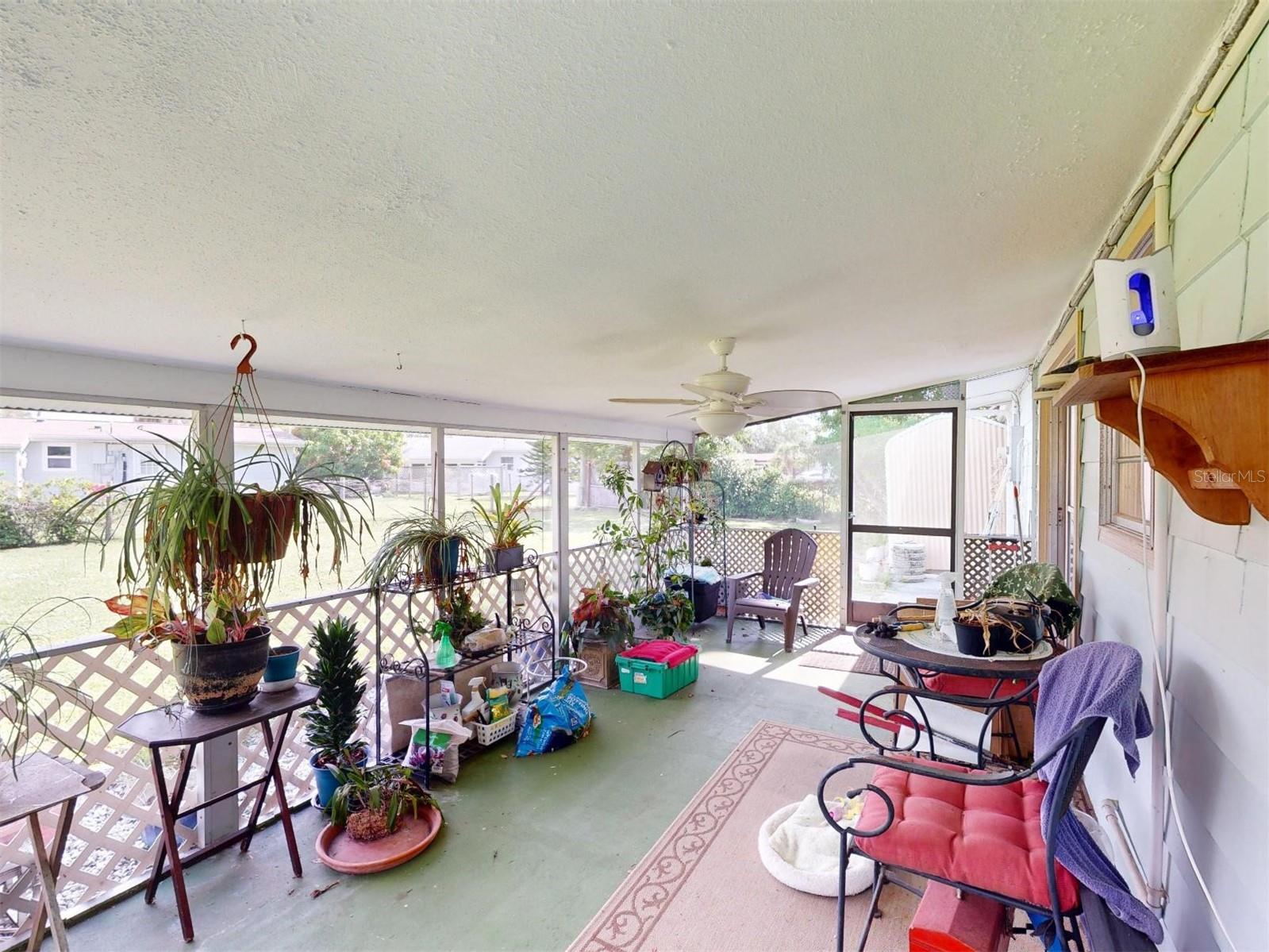 Image 40 of 95 For 22268 Montrose Avenue
