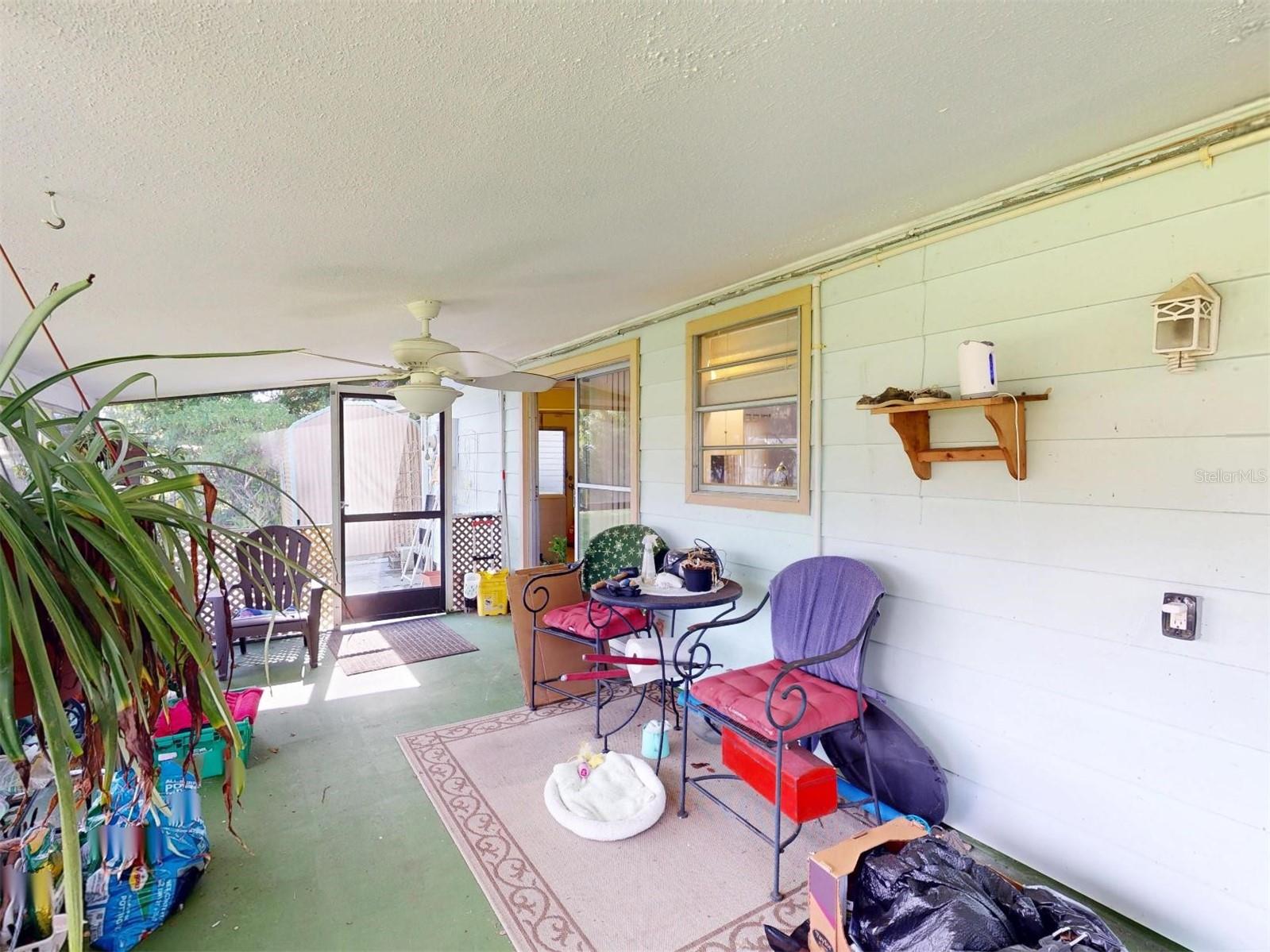 Image 41 of 95 For 22268 Montrose Avenue