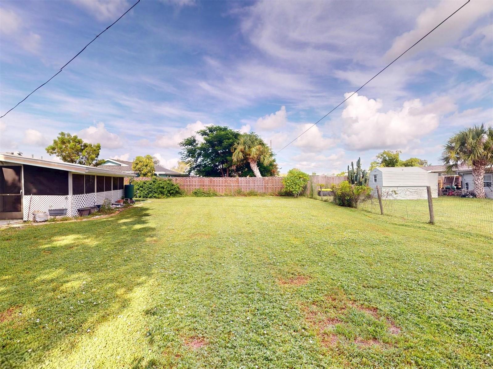 Image 70 of 95 For 22268 Montrose Avenue