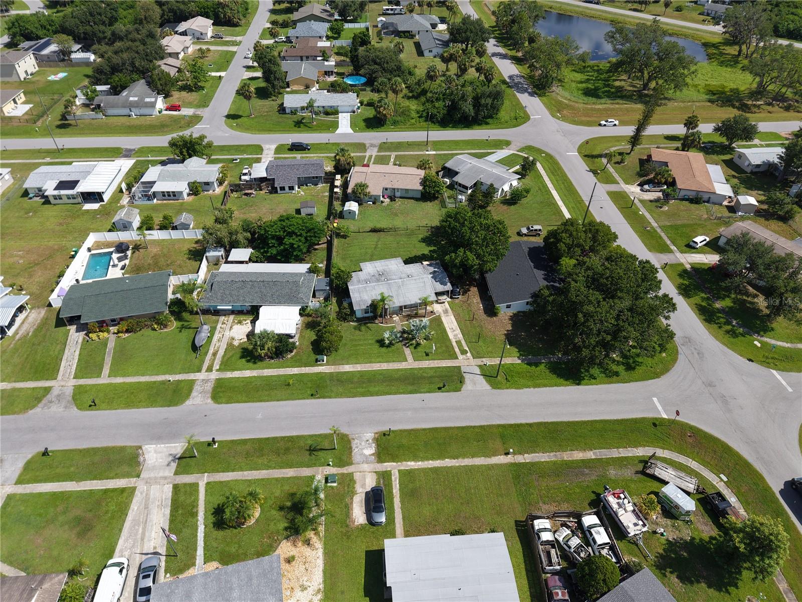 Image 88 of 95 For 22268 Montrose Avenue