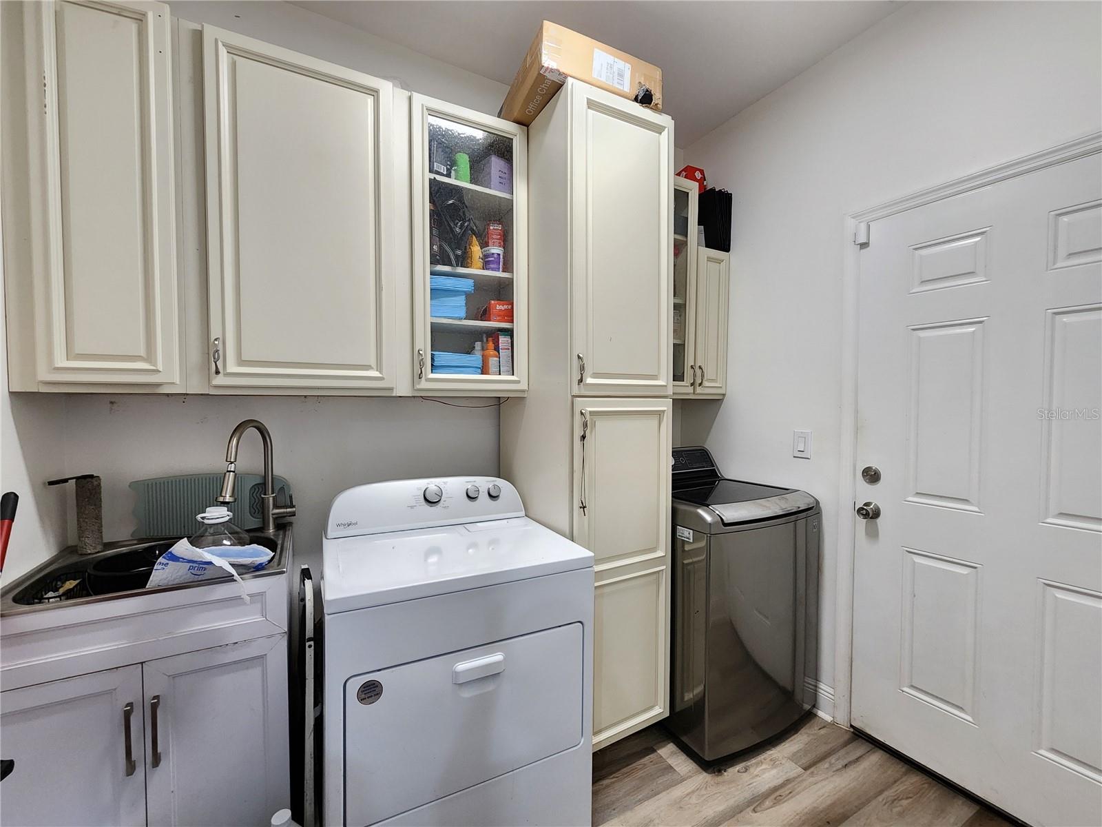 Image 19 of 20 For 4045 34th Avenue Se