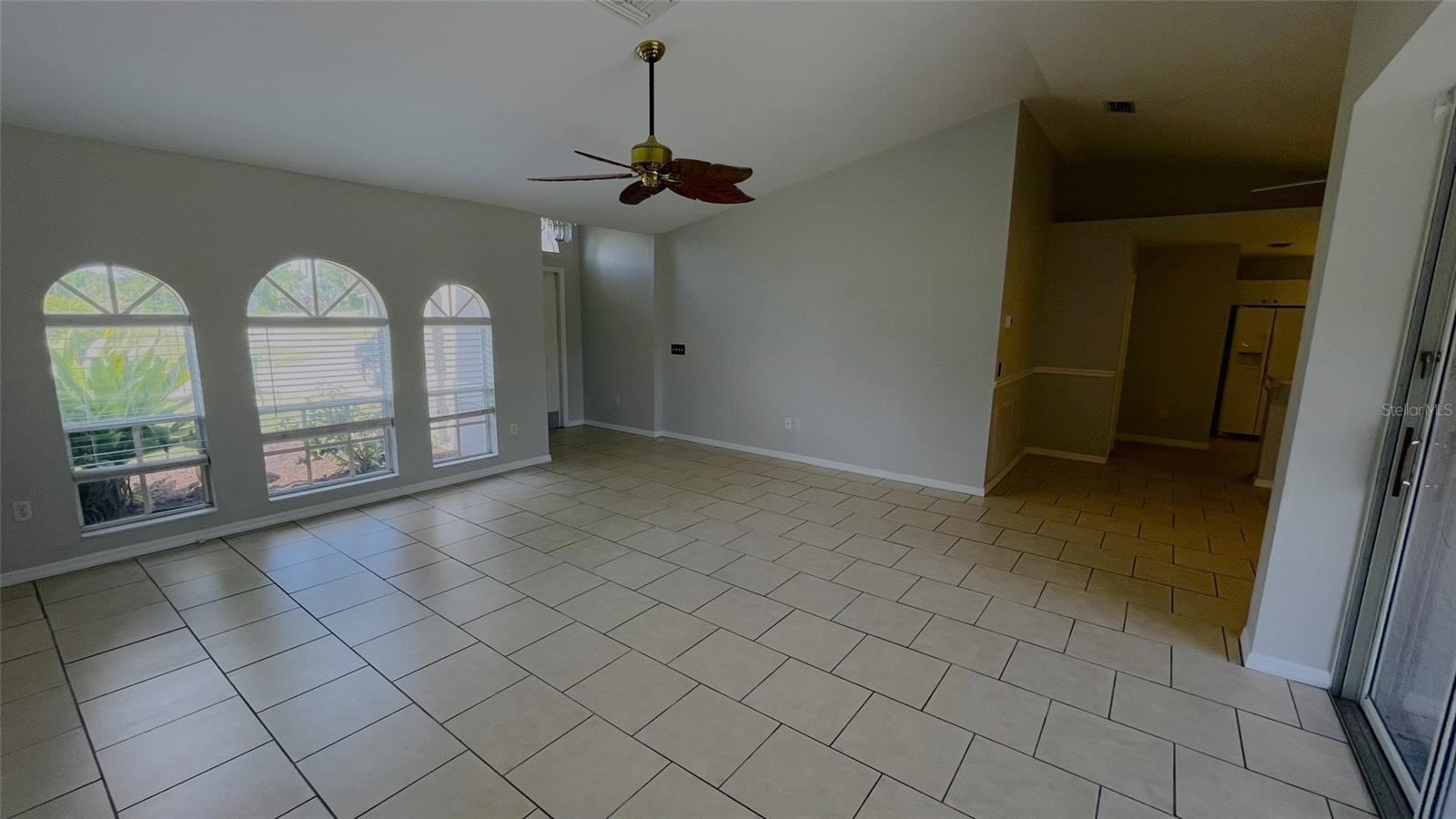 Image 9 of 50 For 66 Wylam Drive