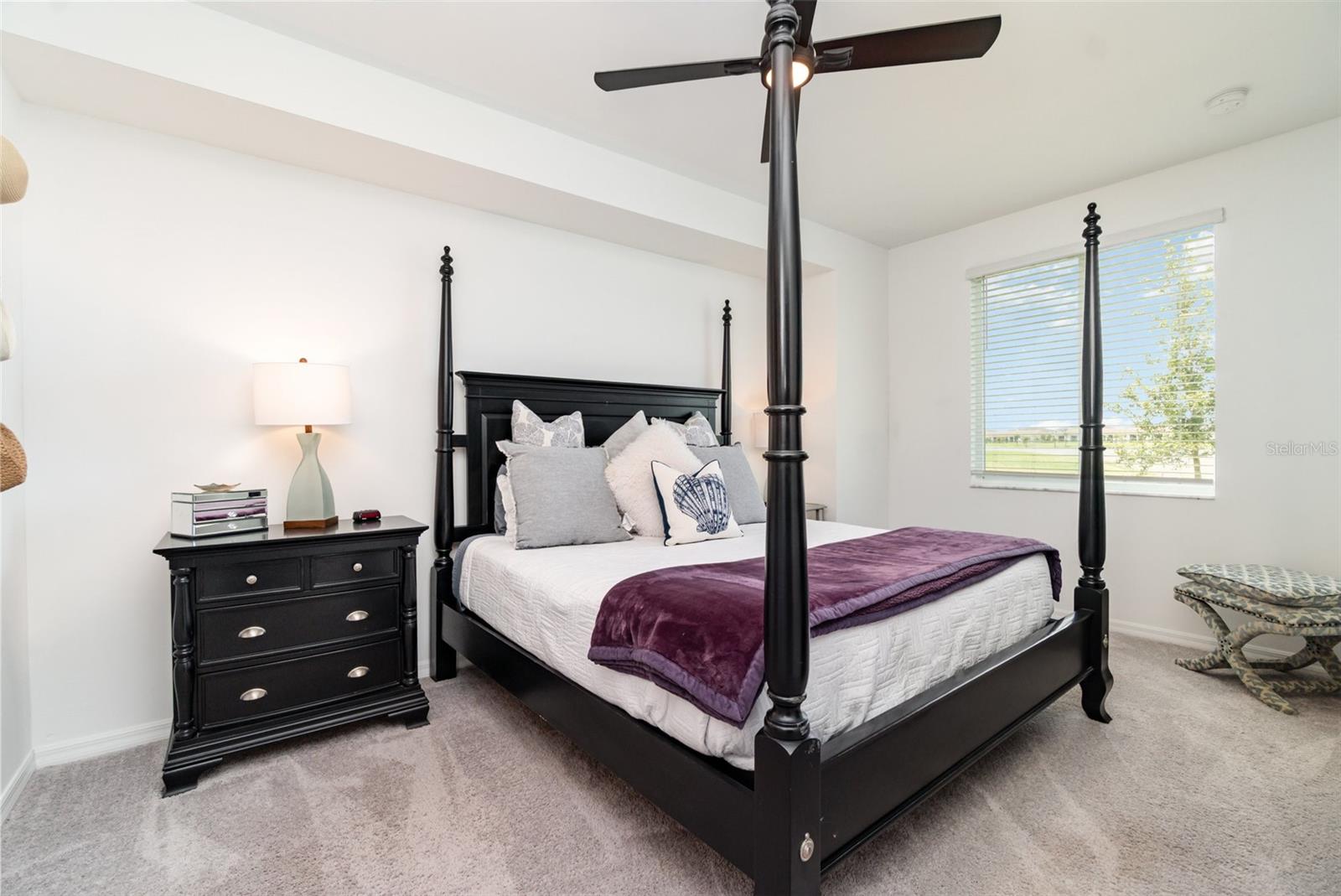 Image 13 of 72 For 15940 Grassland Lane 2512