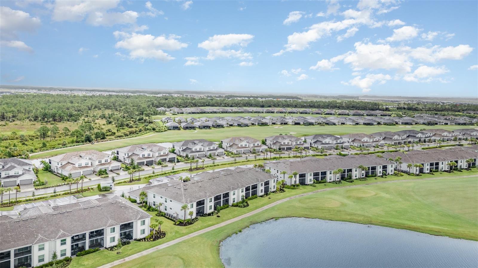Image 28 of 72 For 15940 Grassland Lane 2512