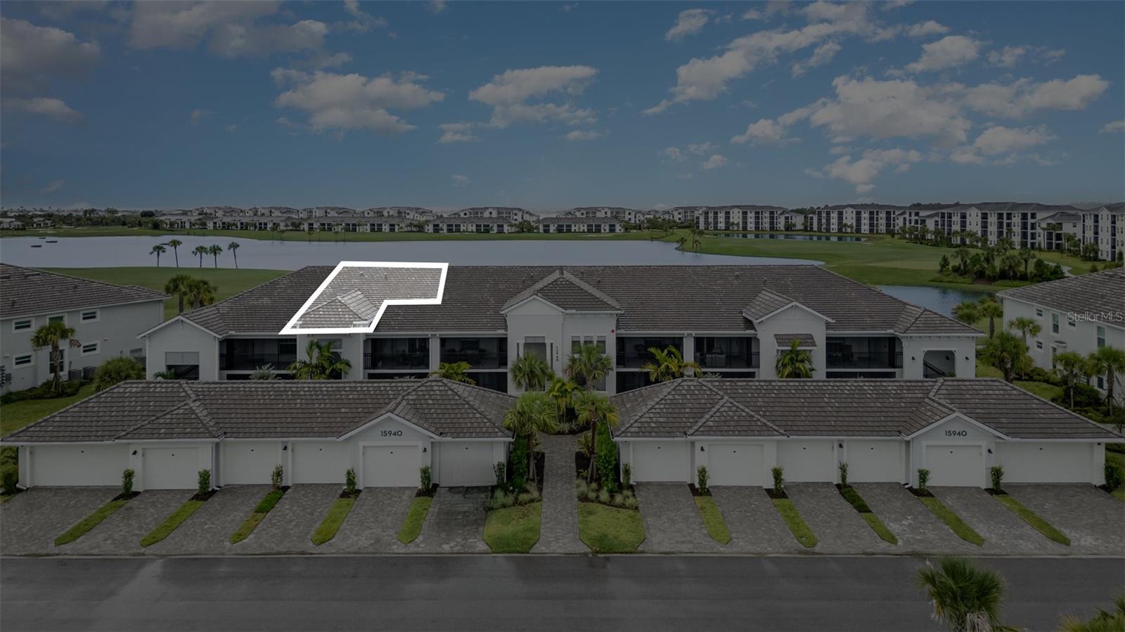 Image 36 of 72 For 15940 Grassland Lane 2512