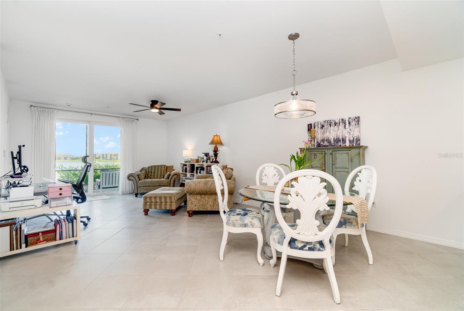 Image 9 of 72 For 15940 Grassland Lane 2512