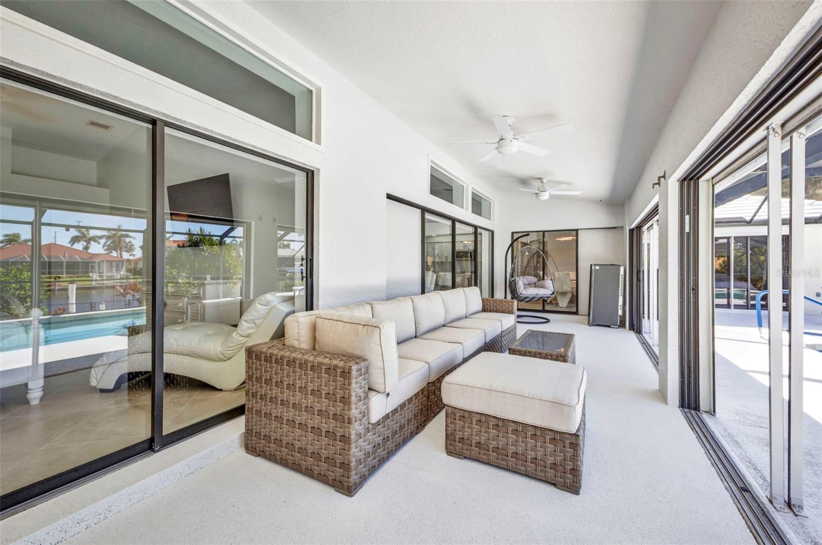 Image 9 of 45 For 2129 Charlotte Amalie Court