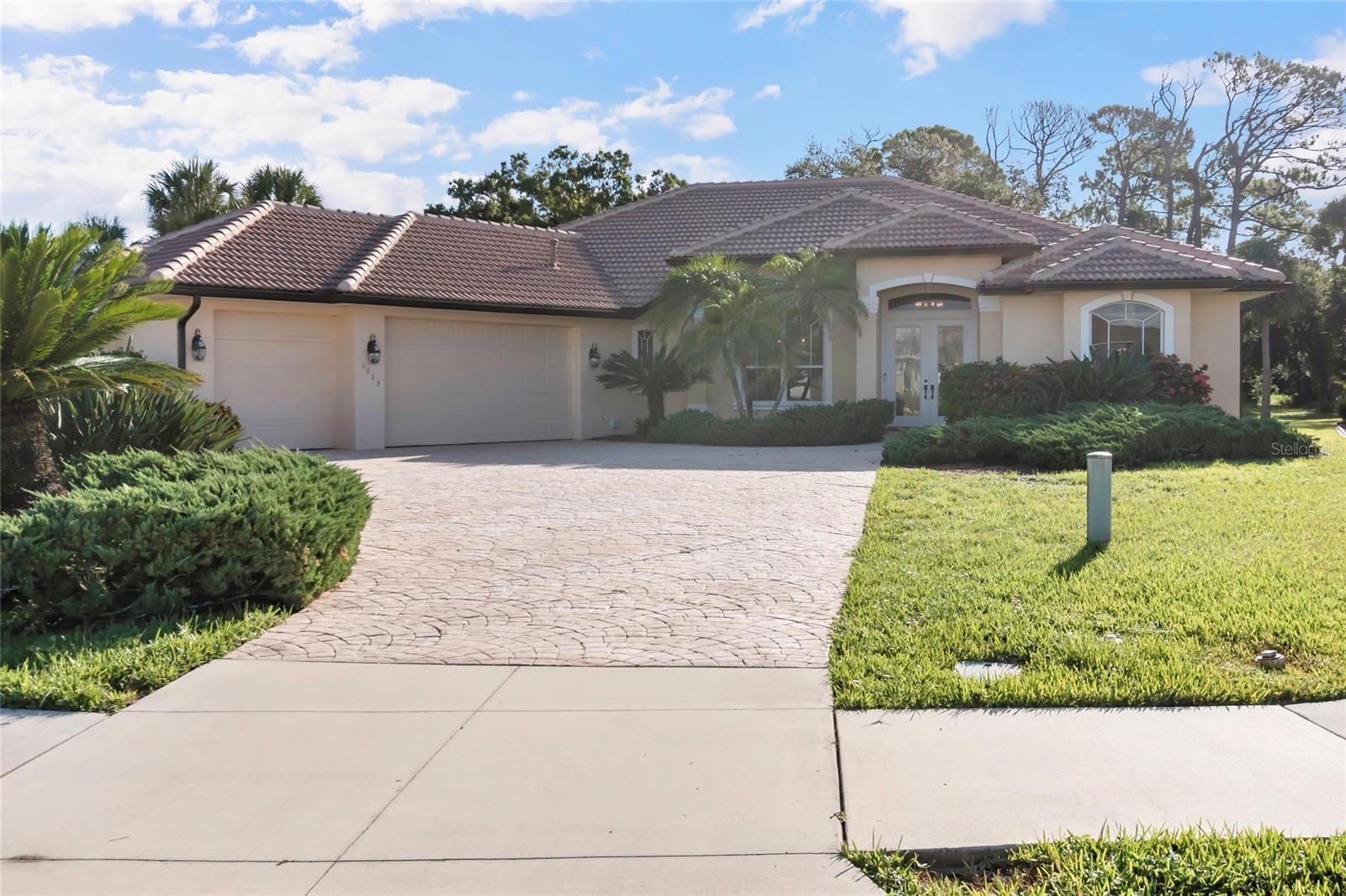 Image 2 of 36 For 1883 Canary Palm Way