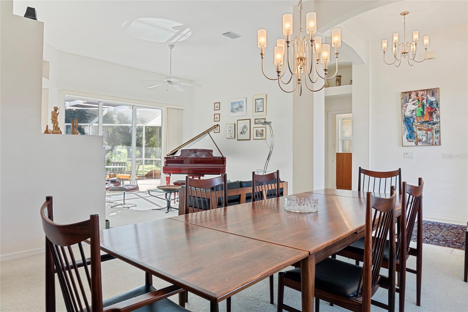 Image 5 of 36 For 1883 Canary Palm Way