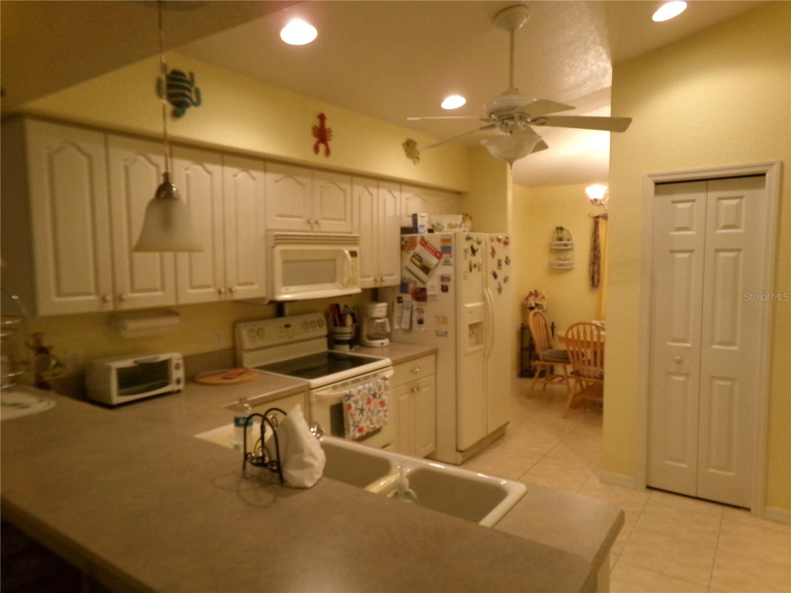 Image 6 of 16 For 229 Rotonda Boulevard W A3