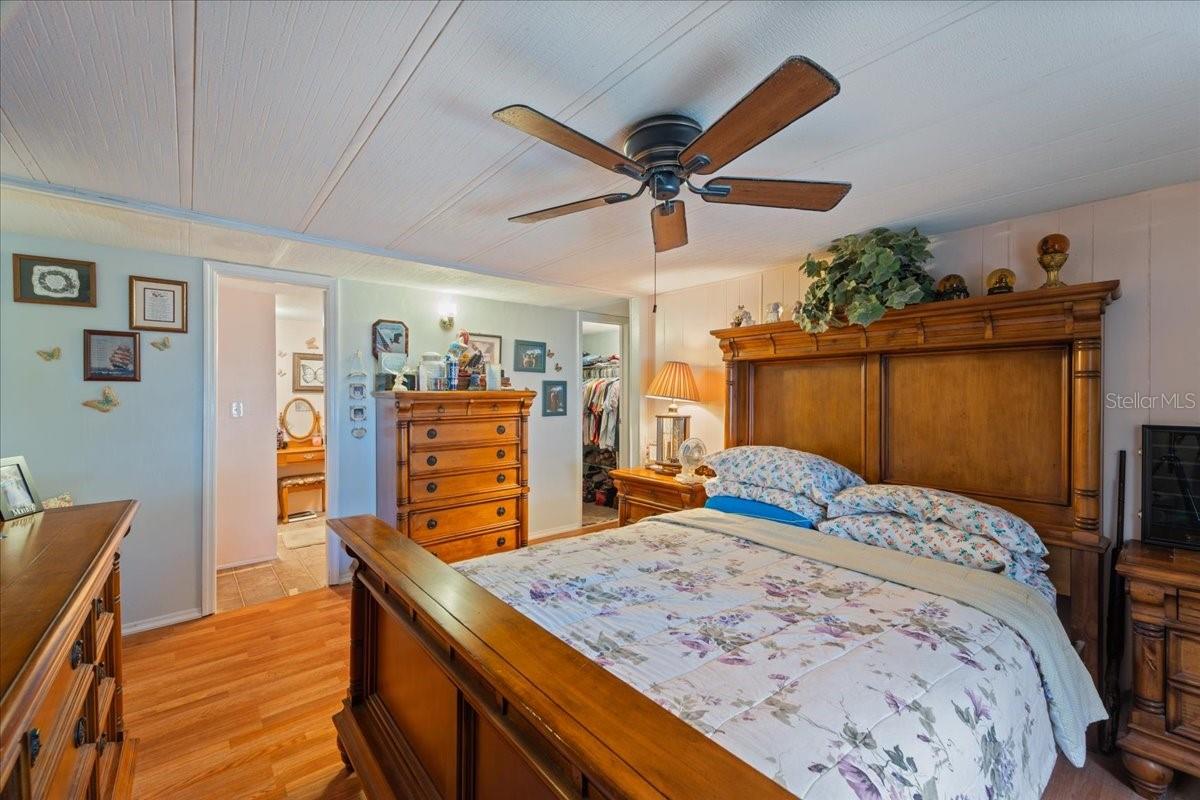 Image 15 of 25 For 1308 Woodlawn Ave