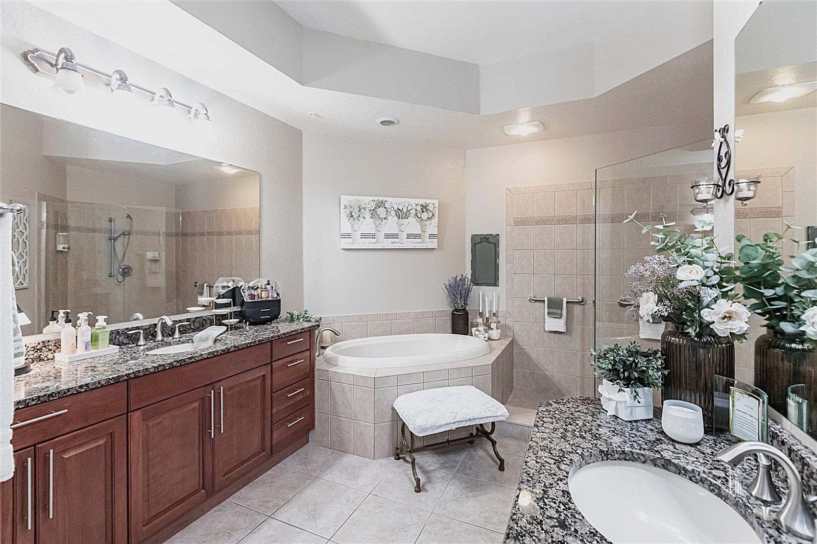 Image 14 of 49 For 95 Vivante Boulevard 401