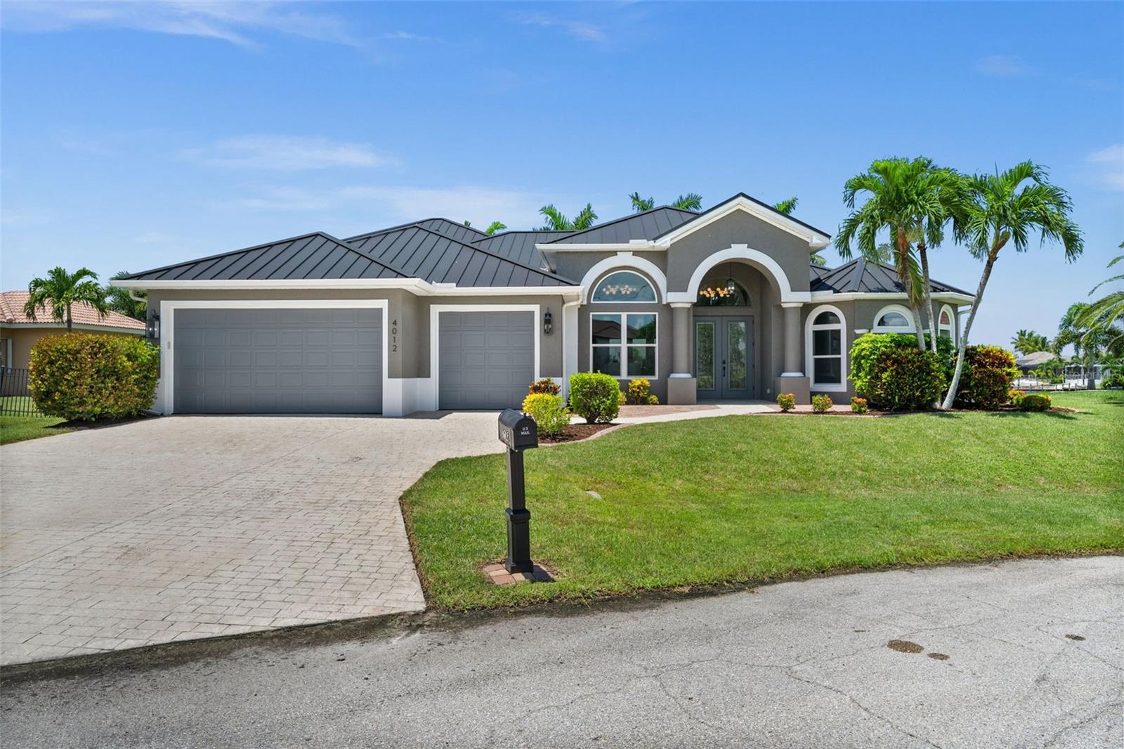 Image 2 of 50 For 4012 29th Avenue