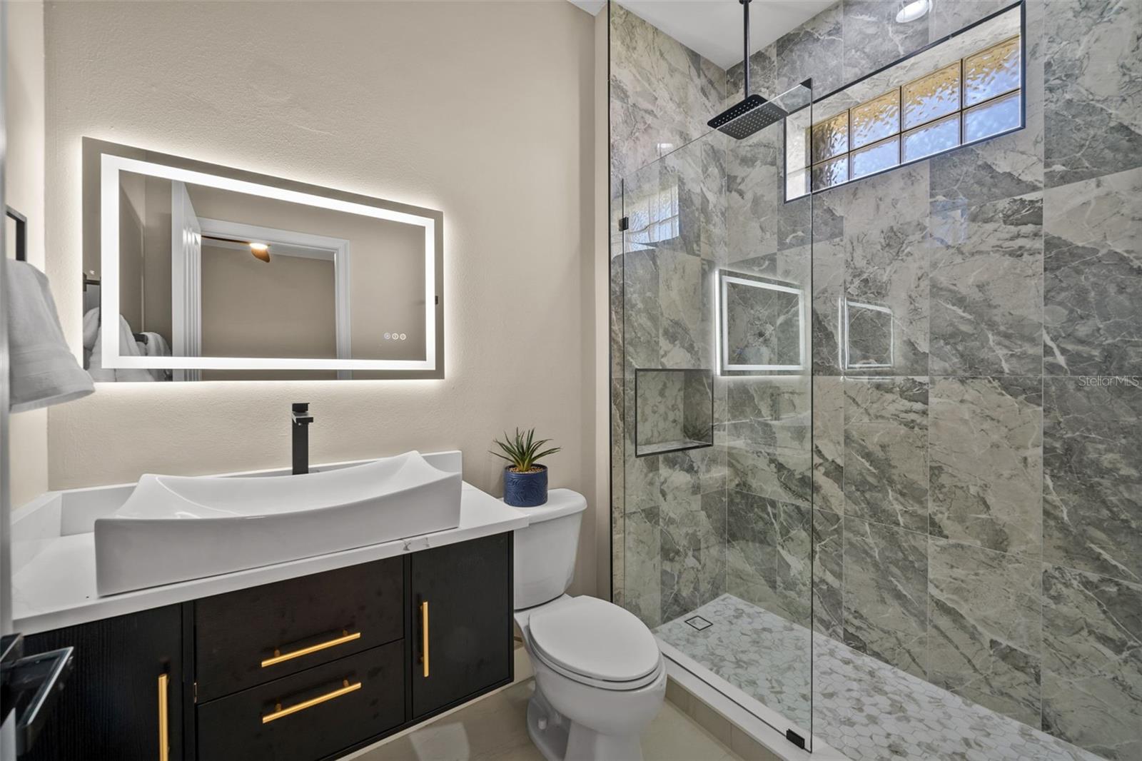 Image 32 of 50 For 4012 29th Avenue