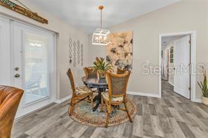 Listing photo id 14 for 11338 Willmington Boulevard