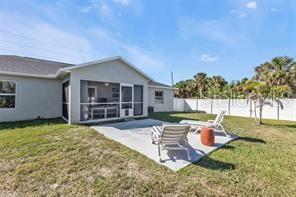 Listing photo id 35 for 11338 Willmington Boulevard
