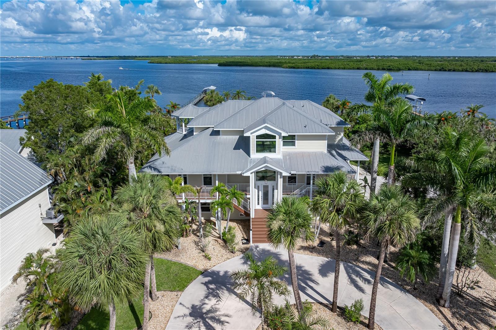 Details for 27363 Dutch Avenue, PUNTA GORDA, FL 33982