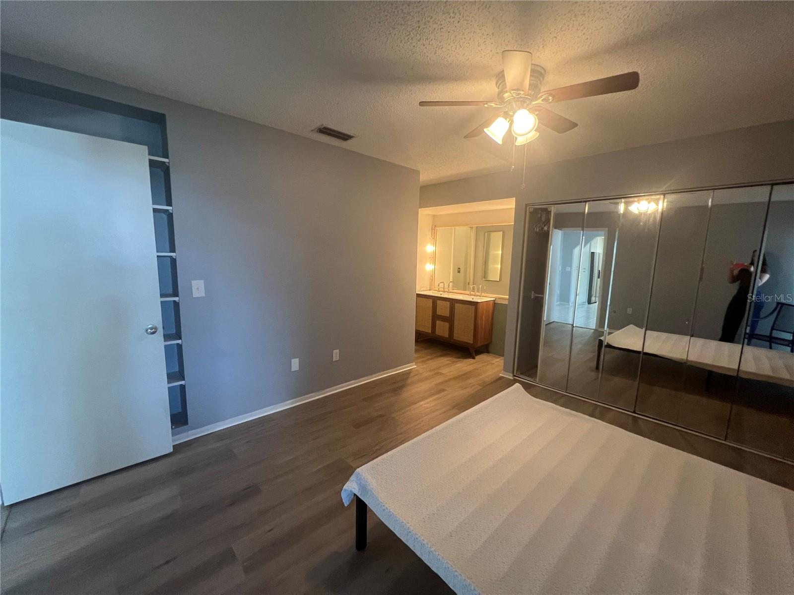 Image 15 of 24 For 13543 Longwood Avenue