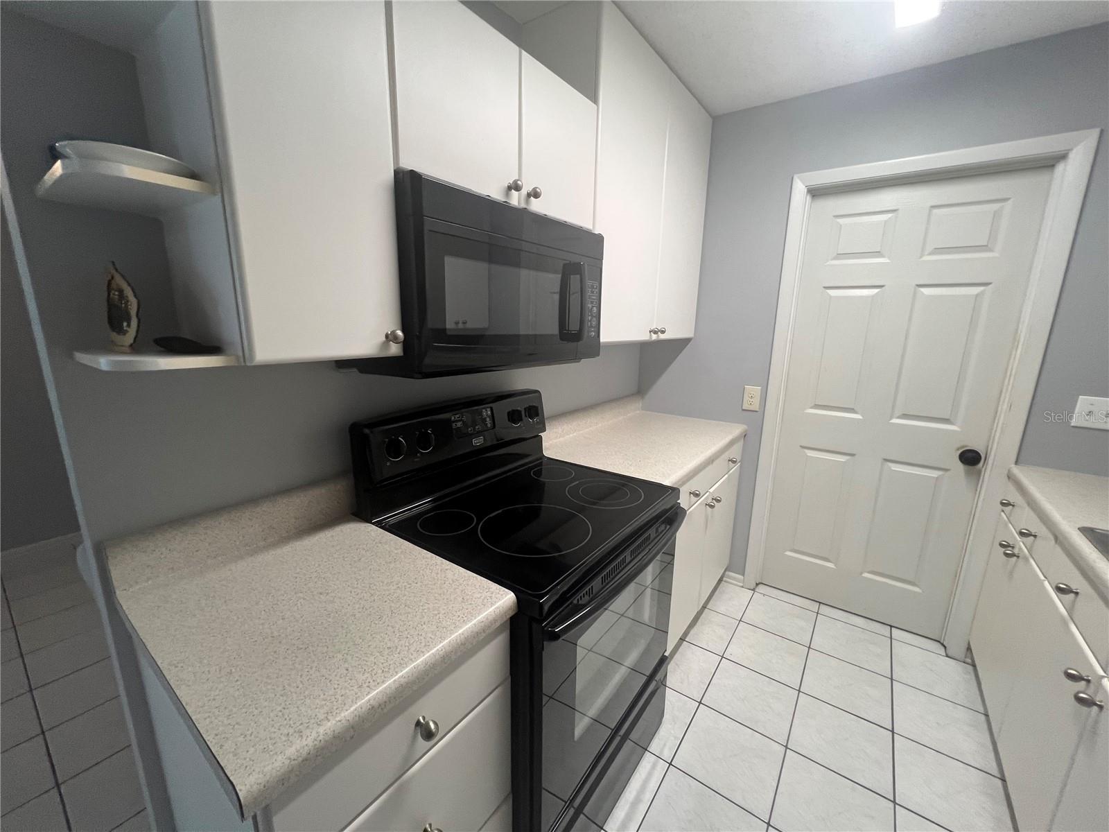 Image 6 of 24 For 13543 Longwood Avenue