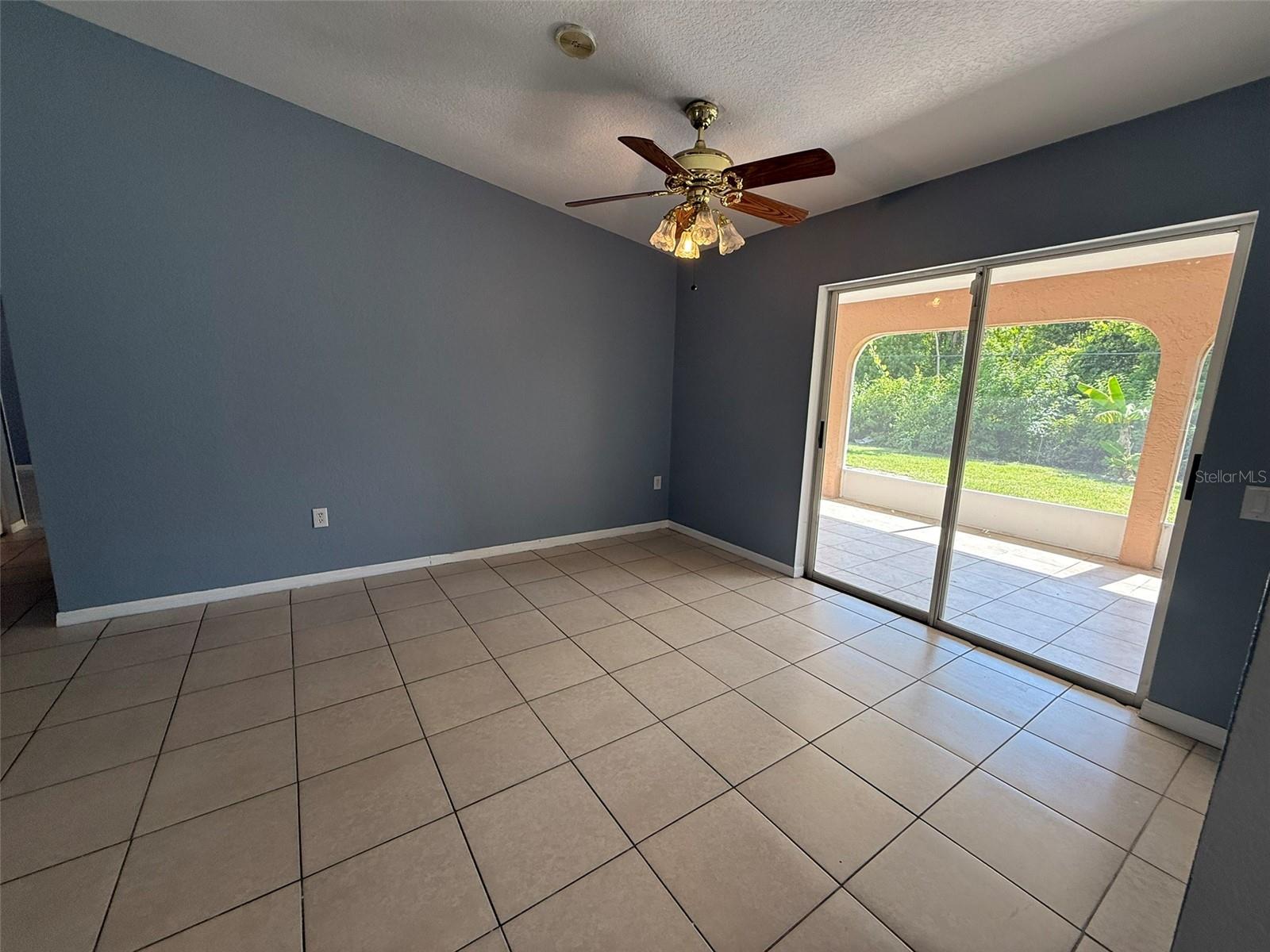 Image 9 of 16 For 2162 Abalom Street