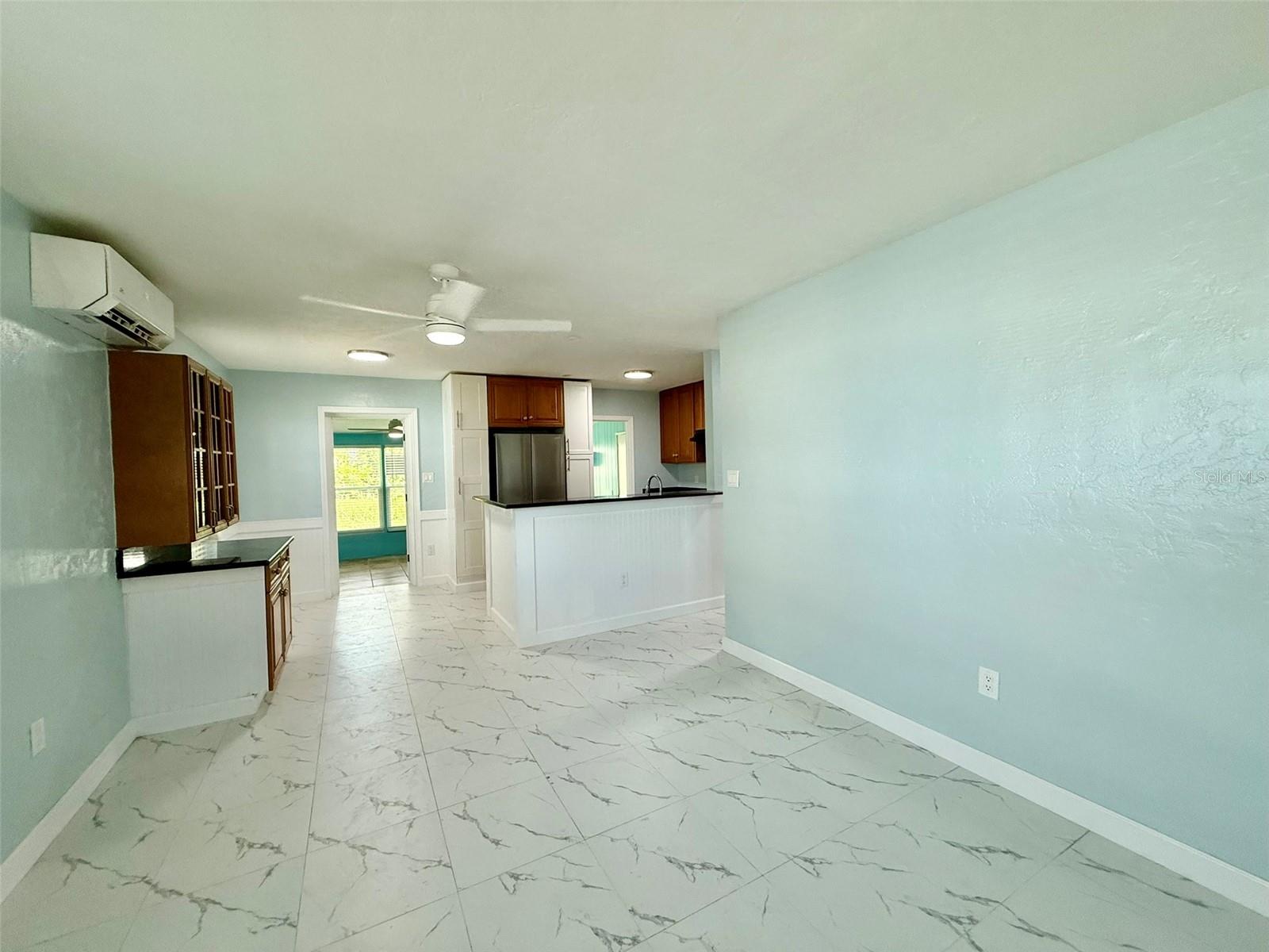 Image 2 of 10 For 21282 Coulton Avenue