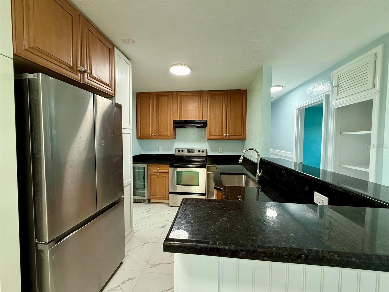 Image 4 of 10 For 21282 Coulton Avenue