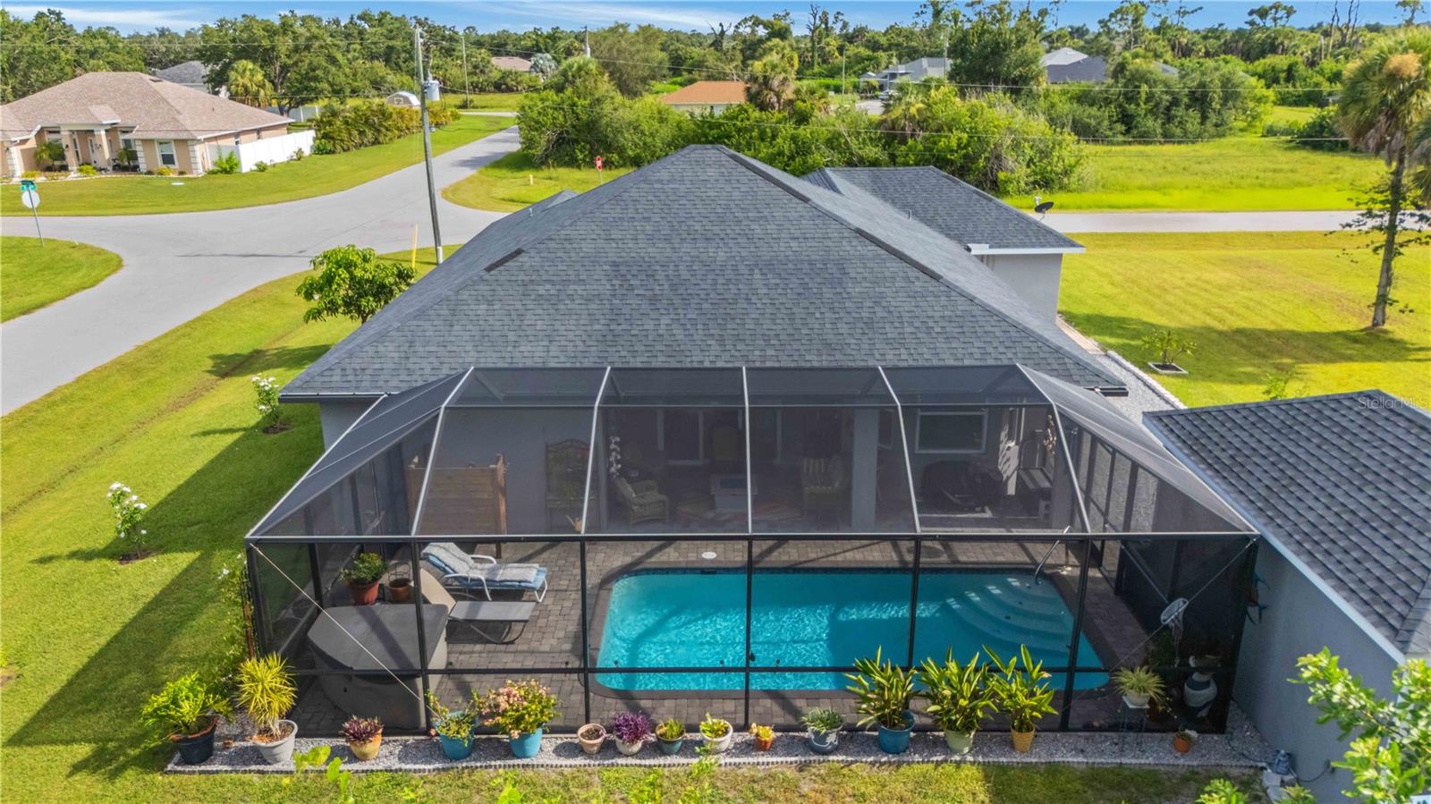 Image 4 of 88 For 114 Venice Road
